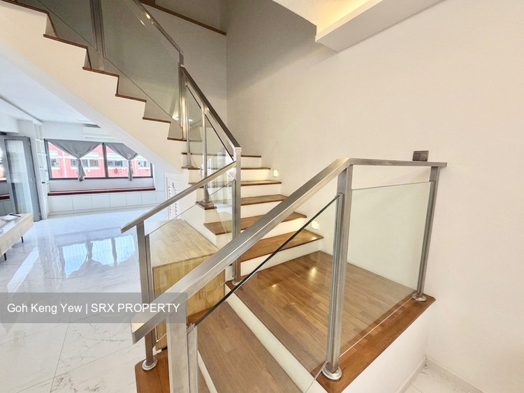 Blk 221 Kovan Green (Hougang), HDB Executive #552453401